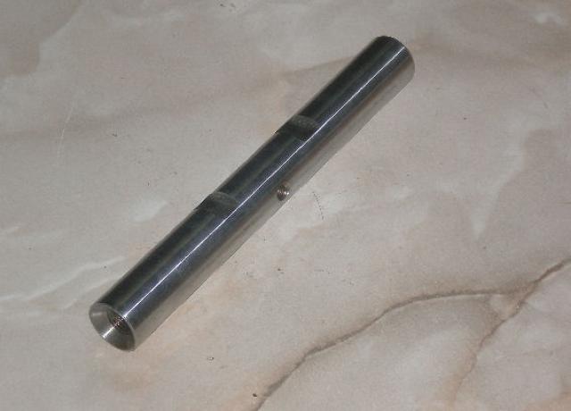 Norton Achse f. Hinterradschwinge 750ccm +.005"