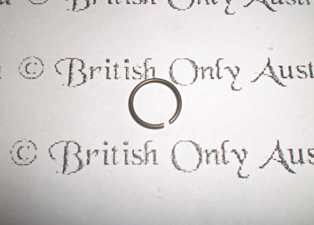 Triumph Valve Guide Circlip  T100 T140 BSA C15