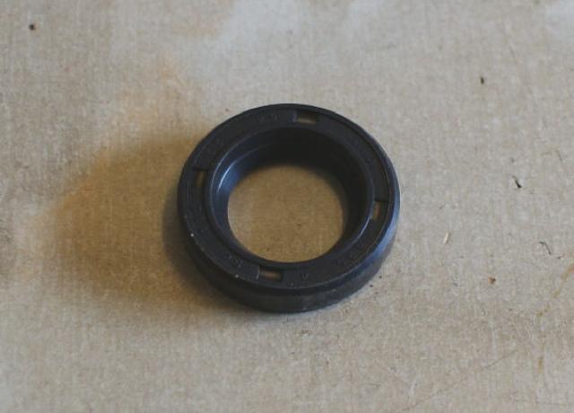 AJS/Matchless Oil Seal for Kickstarter Spindle 