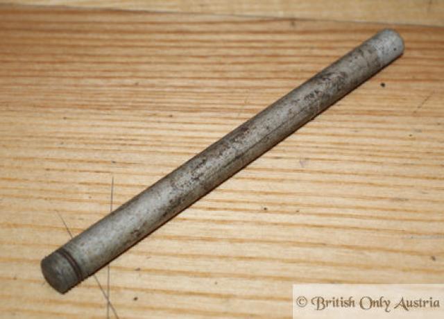 Norton Stud NOS   5.3/16" x 3/8"26TPI BSC/CEI