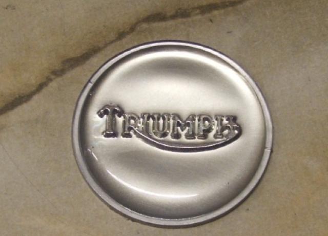 Triumph Benzintankabzeichen Silber /Chrom