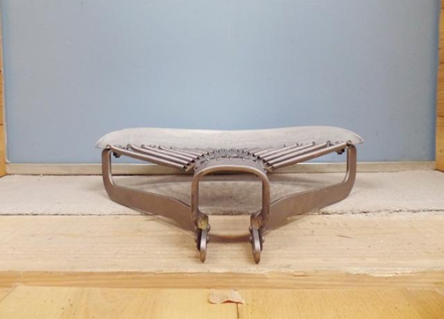 BSA Y13 G14 Pan Type Sattel mit Federn