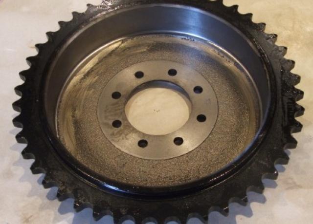 Triumph Kettenrad/Bremstrommel hinten 350, 500, 650 ccm  46Z